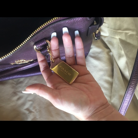 Large Burgundy Coach Handbag. Authentic NWT - Picture 8 of 8